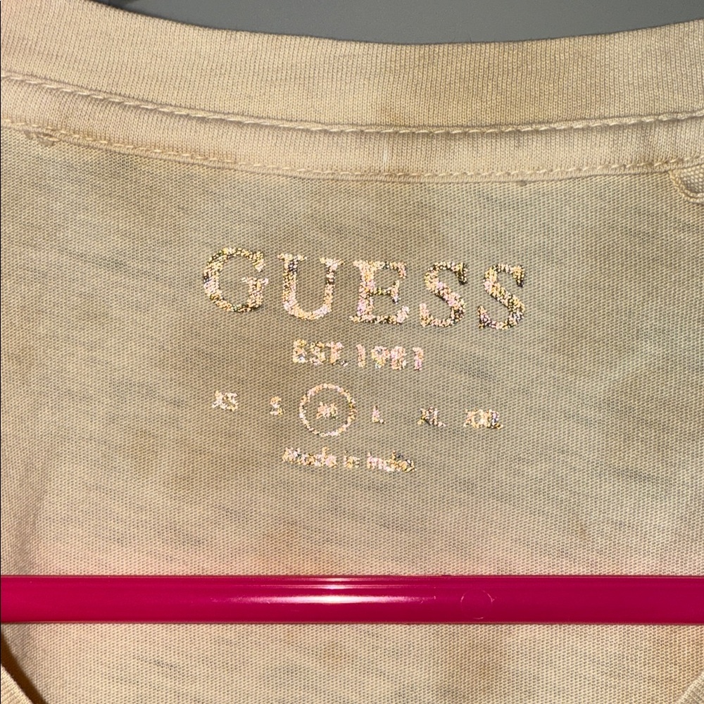 Guess Tan T-Shirt with Gold and Red Graphic - Picture 2 of 2